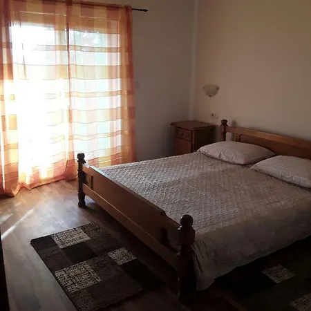 Apartment&rooms Hacienda Stelio