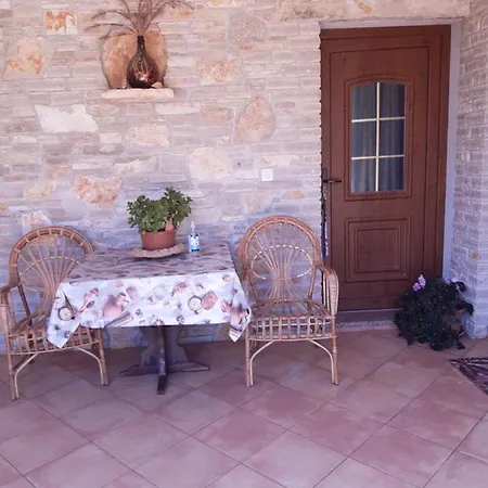 Apartment&rooms Hacienda Stelio
