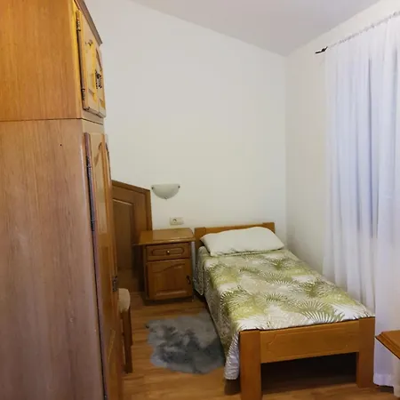 And Hacienda Stelio Apartman