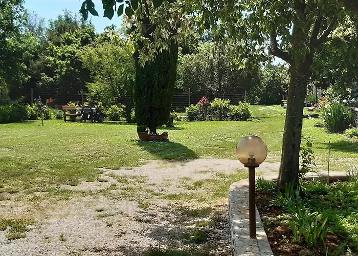 Apartment And Hacienda Stelio *