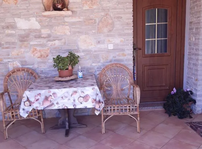 Apartment&rooms Hacienda Stelio