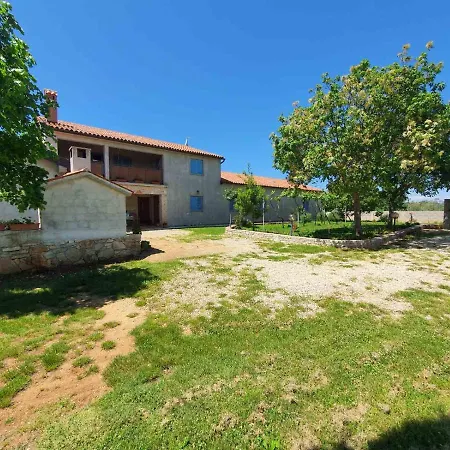 Daire And Hacienda Stelio Poreč